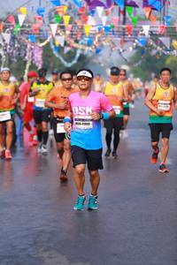 BIB: 41800
                            <button type="button" onclick="openModal(9916818)" class="btn btn-primary btn-sm float-right btn-popup" data-toggle="modal" data-target=".modal-high-quality">
                        <i class="fas fa-shopping-cart"></i> Add to Cart
                    </button>
                                            <button type="button" onclick="isThisMe(9916818, true)" class="btn btn-success btn-sm float-right btn-popup btn-isme hidden" data-toggle="tooltip" data-placement="bottom" title="นี่คือรูปของคุณใช่ไหม คลิกที่นี่เพื่อเอาเข้าอัลบั้ม">
                        <i class="fas fa-plus"></i> Add to album
                    </button>
                    <button type="button" onclick="isThisMe(9916818, false)" class="btn btn-warning btn-sm float-right btn-popup btn-isnotme hidden">
                        <i class="fas fa-ban"></i> Remove from album
                    </button>